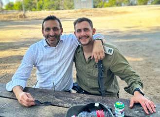 סרן דניאל פרץ ז"ל – סיפור חייו, גבורתו והמורשת שמצילה חיים