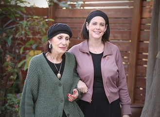 מטפל ישראלי או מטפל זר? 